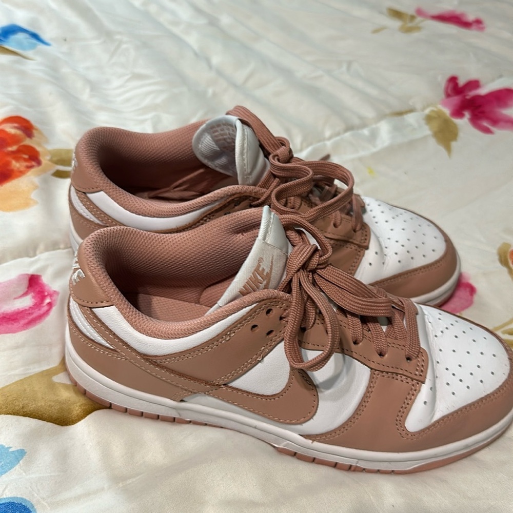 Nike Dunk Low